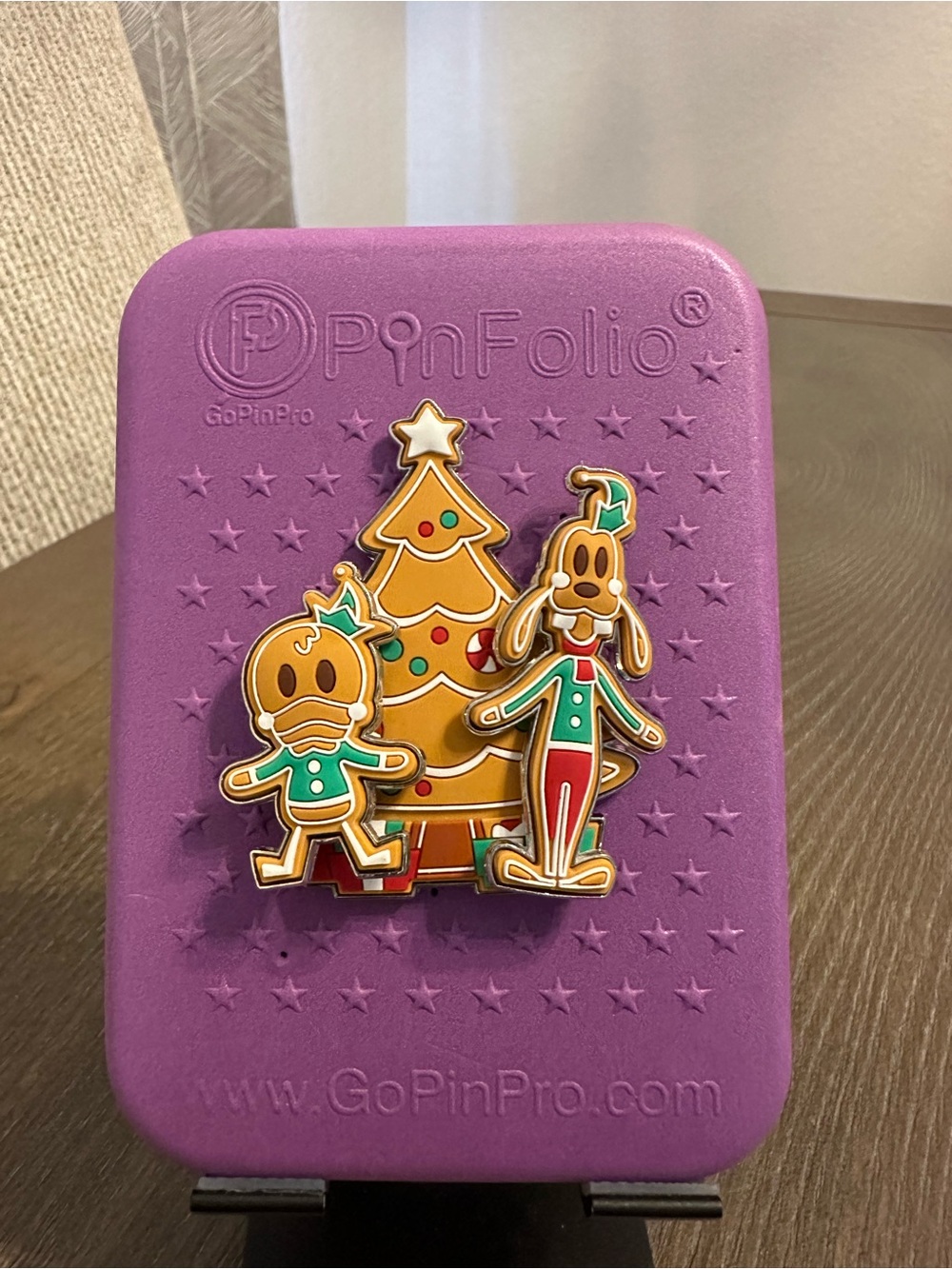 2025 Disney Parks Build A Pin 3 Pin Set Christmas Holiday Goofy & Donald Duck LR